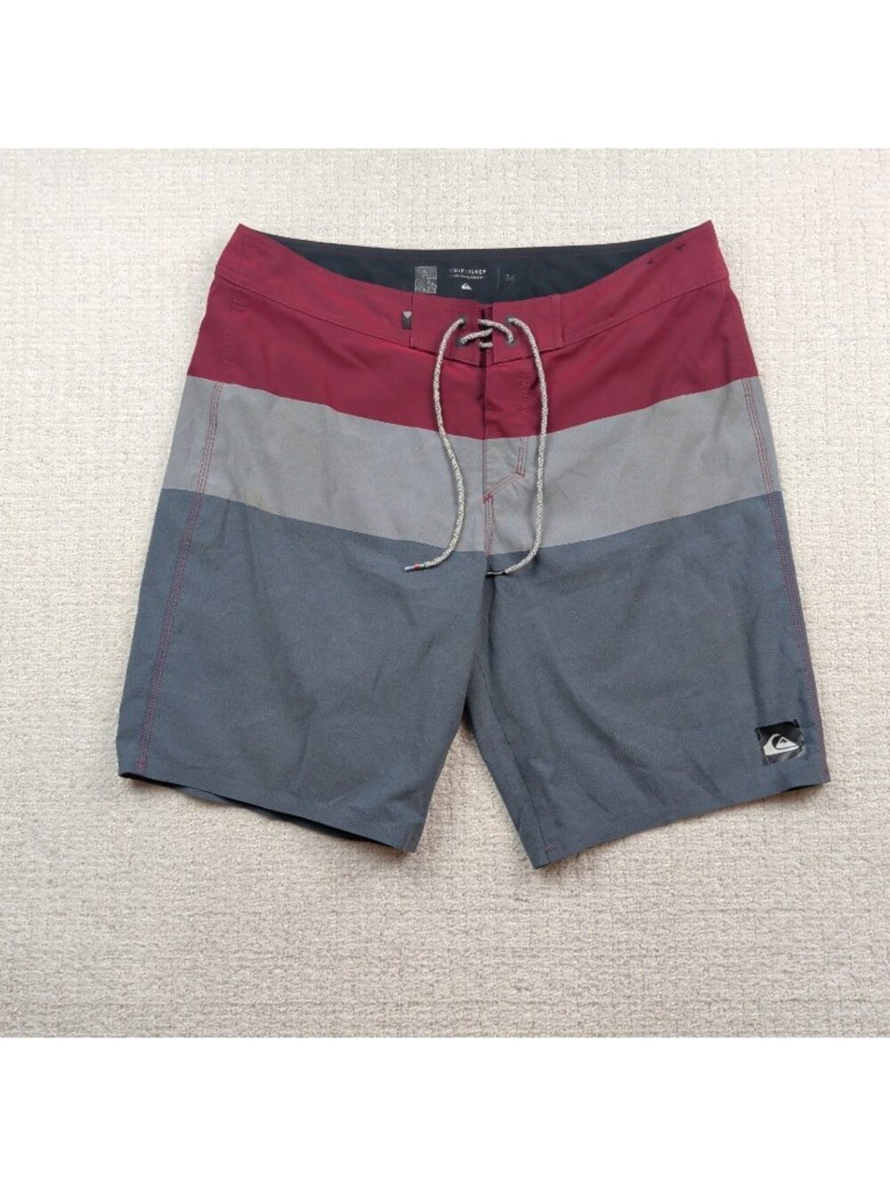 Y2K Quicksilver Men's Board Shorts Swim Trunks Dark Red Gray Striped Size 34